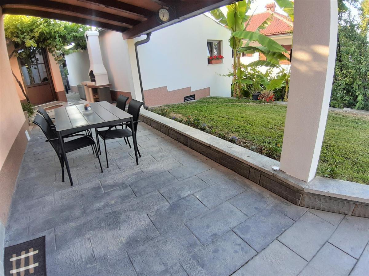 Apartment Nona Nina Koper Exterior photo